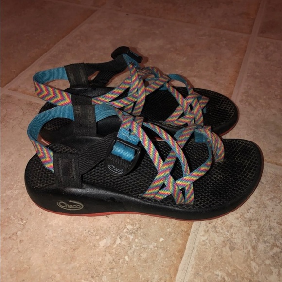Chaco ZX / 2 rainbow blue black 7 toe s - Picture 1 of 4